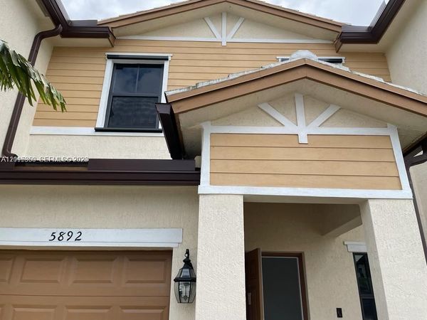 5892 Mustang Mnr , Unit 5892, Davie, FL 33314