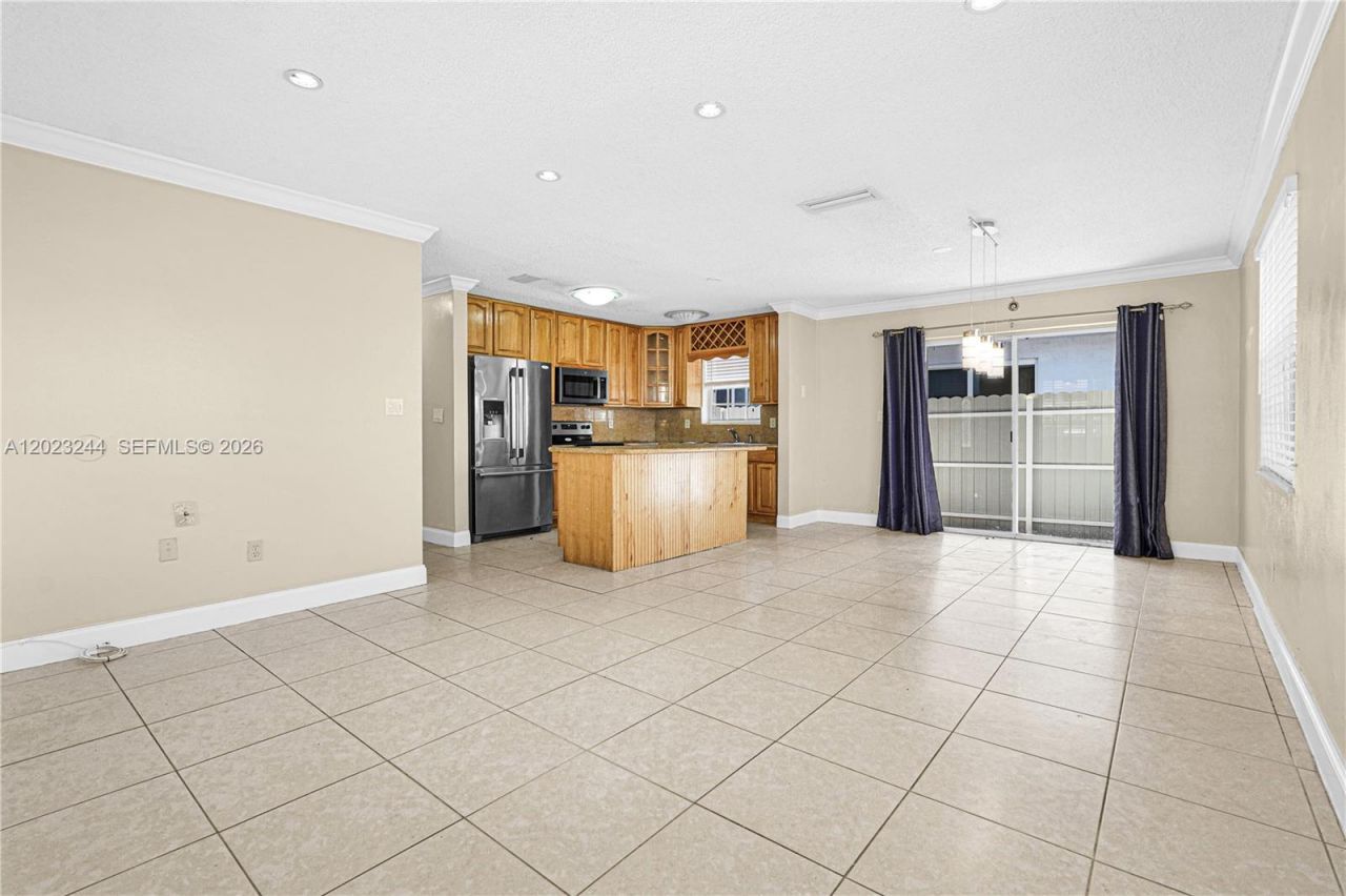 2400 SW 103rd Ct , Miami, FL 33165 Photo