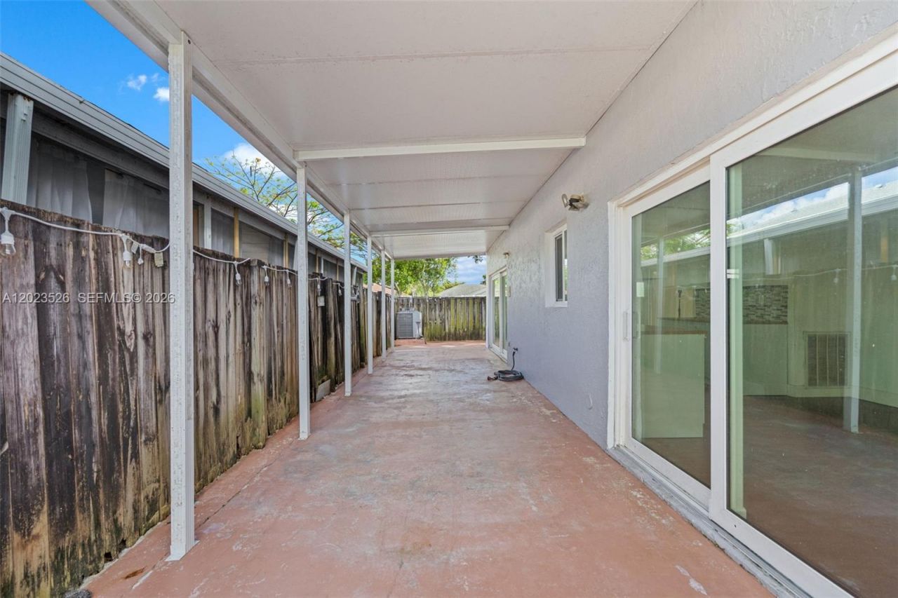22179 SW 98th Ct , Cutler Bay, FL 33190 Photo