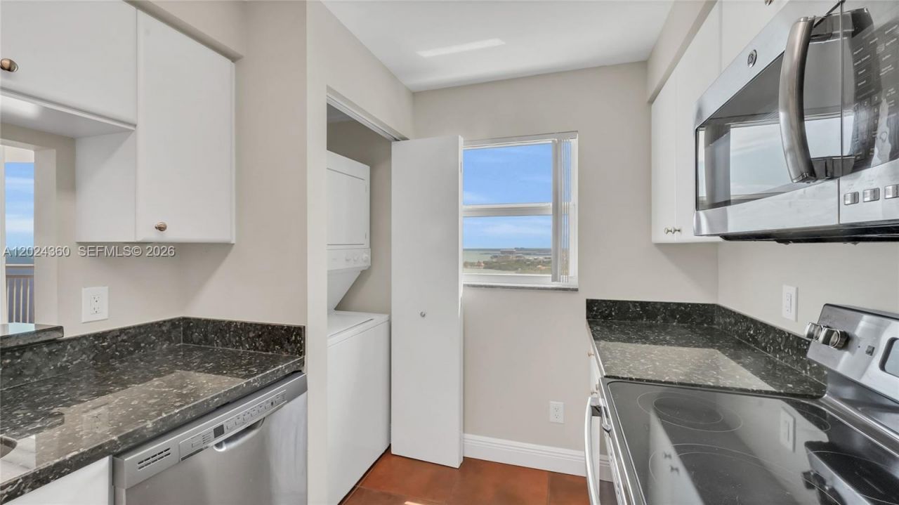 2475 Brickell Ave , Unit 2501, Miami, FL 33129 Photo