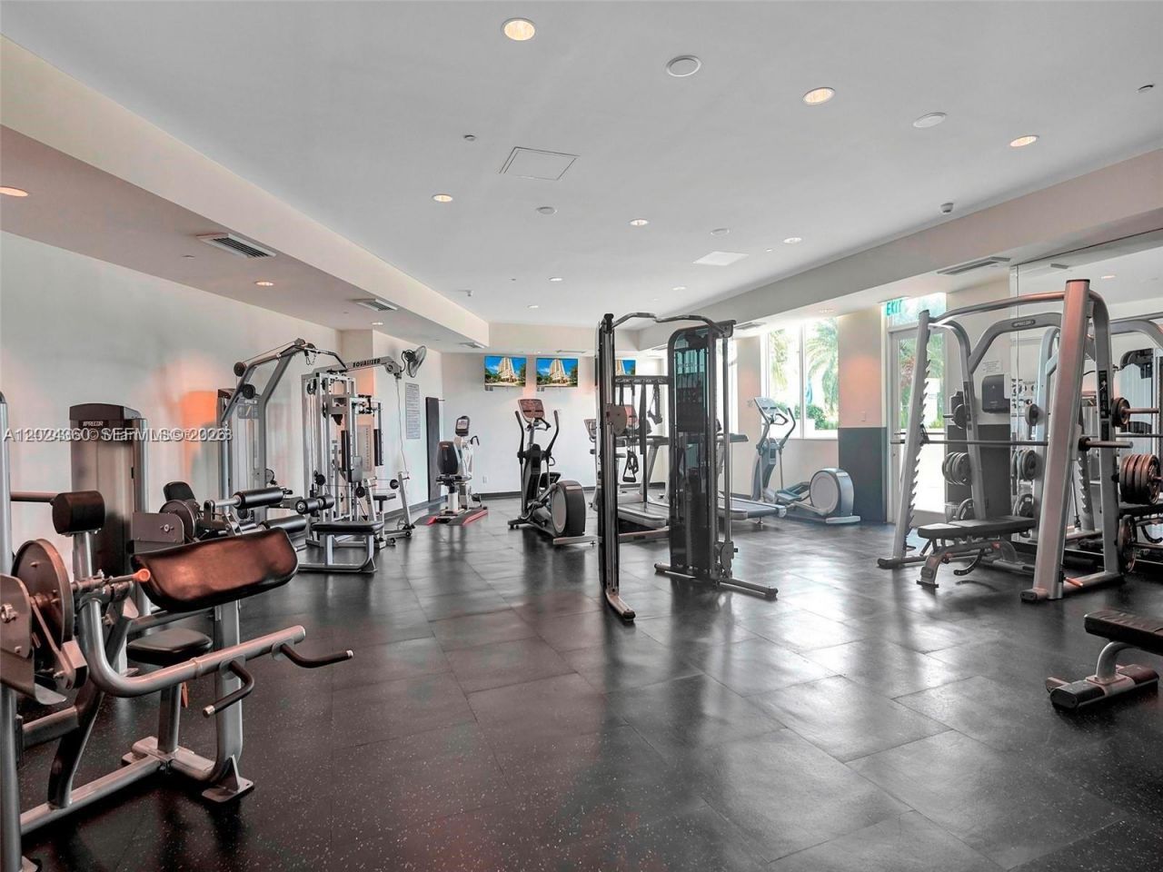 2475 Brickell Ave , Unit 2501, Miami, FL 33129 Photo
