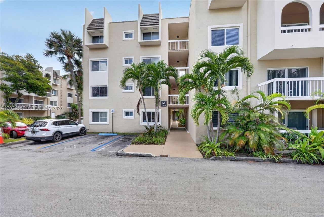 7920 Camino Real , Unit M-109, Miami, FL 33143 Photo