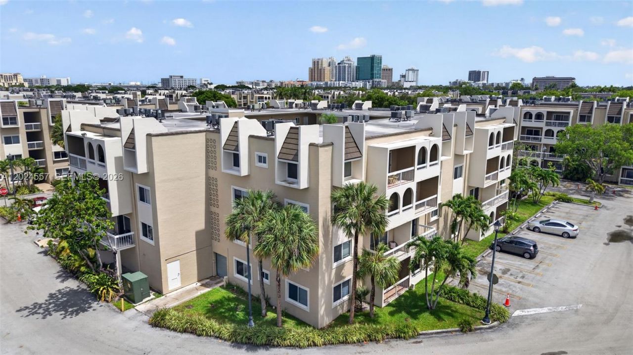 7920 Camino Real , Unit M-109, Miami, FL 33143 Photo