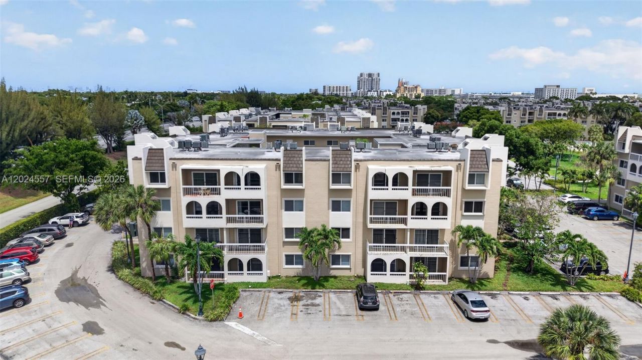 7920 Camino Real , Unit M-109, Miami, FL 33143 Photo