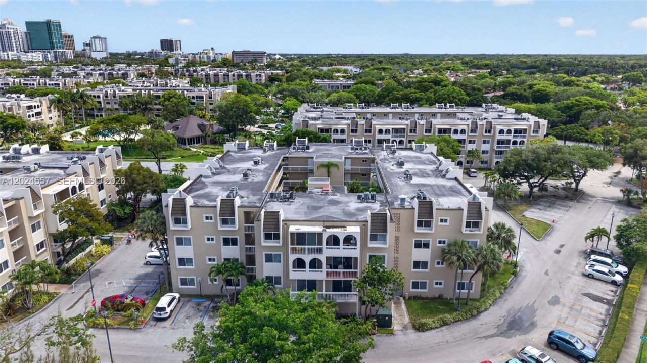 7920 Camino Real , Unit M-109, Miami, FL 33143 Photo