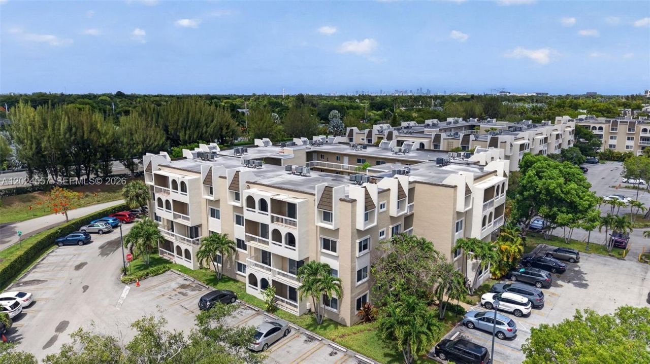 7920 Camino Real , Unit M-109, Miami, FL 33143 Photo