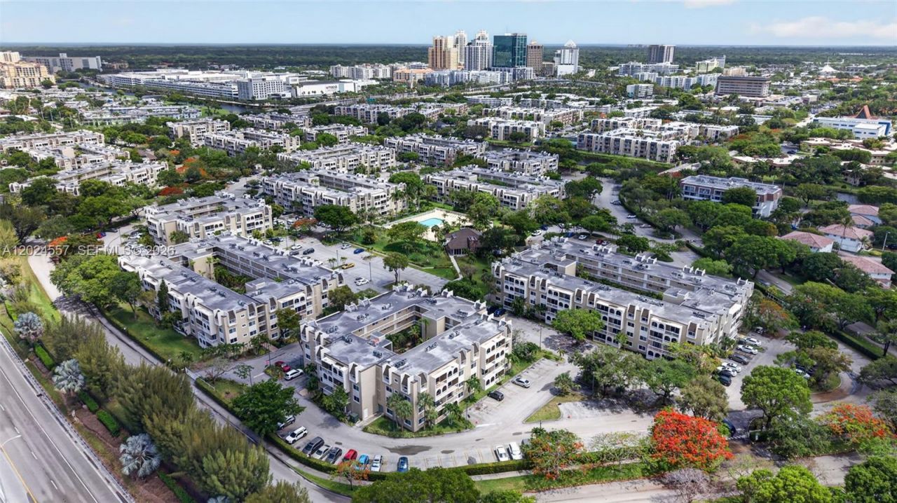 7920 Camino Real , Unit M-109, Miami, FL 33143 Photo