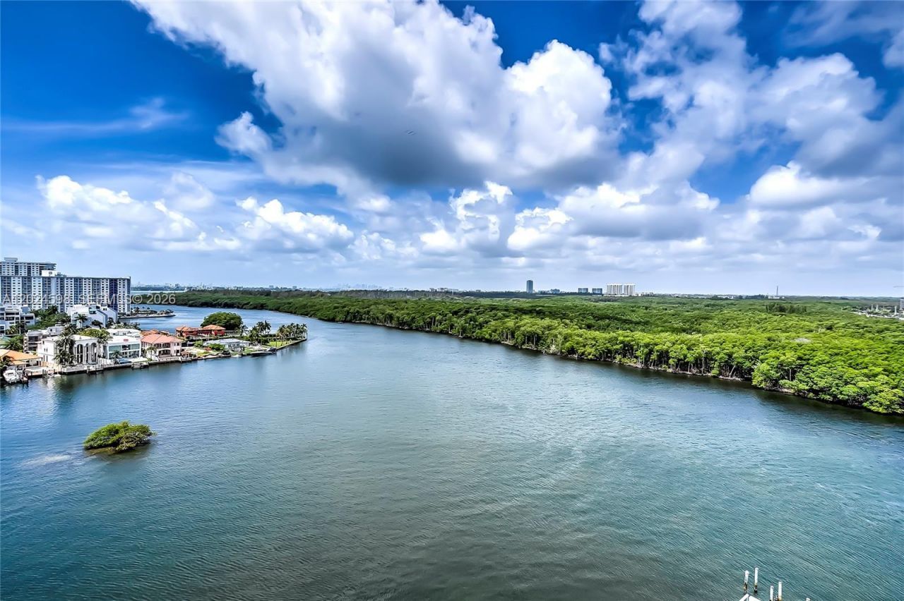 400 Sunny Isles Blvd, Unit 1202, Sunny Isles Beach, FL 33160 Photo