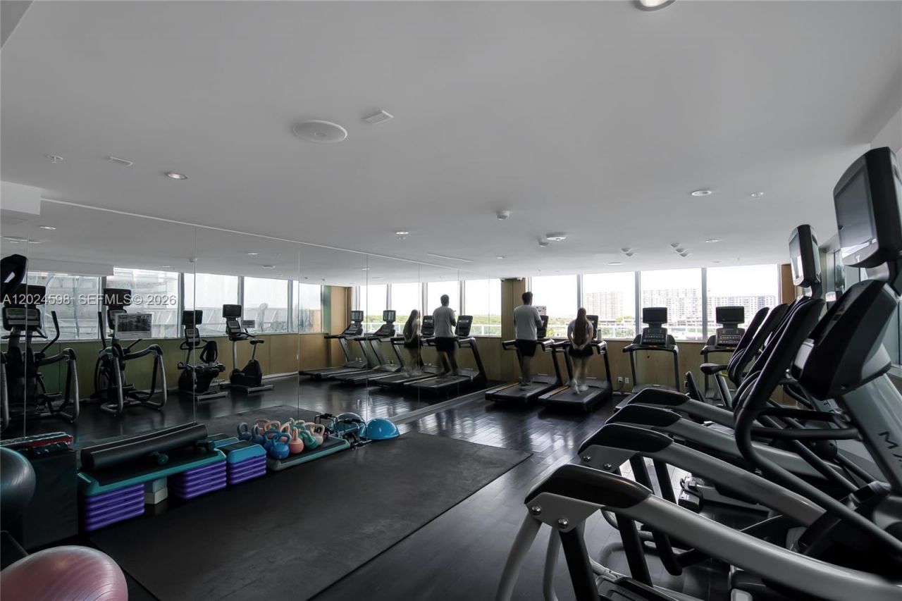 400 Sunny Isles Blvd, Unit 1202, Sunny Isles Beach, FL 33160 Photo