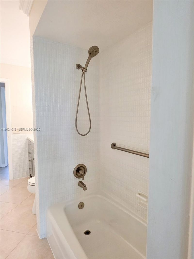 2091 NW 85th Way, Pembroke Pines, FL 33024 Photo