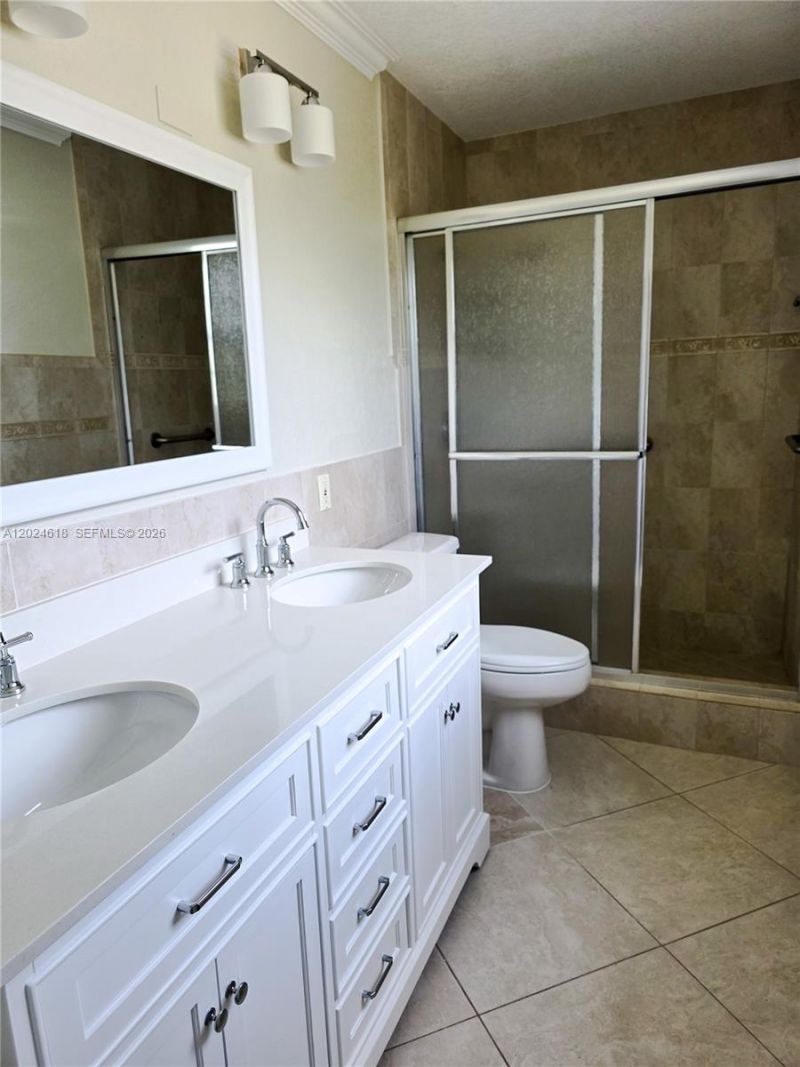 2091 NW 85th Way, Pembroke Pines, FL 33024 Photo