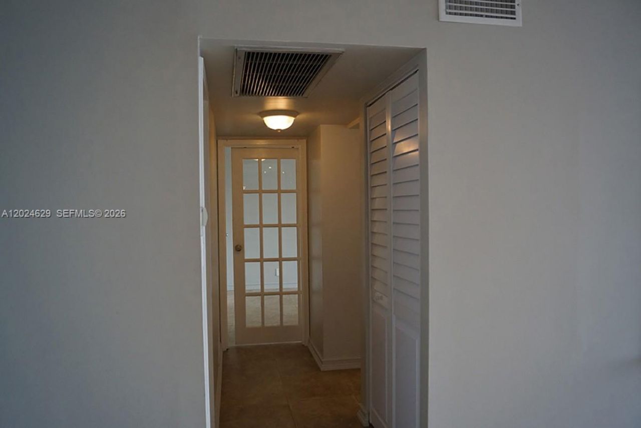 801 Three Islands Blvd , Unit 312, Hallandale Beach, FL 33009 Photo