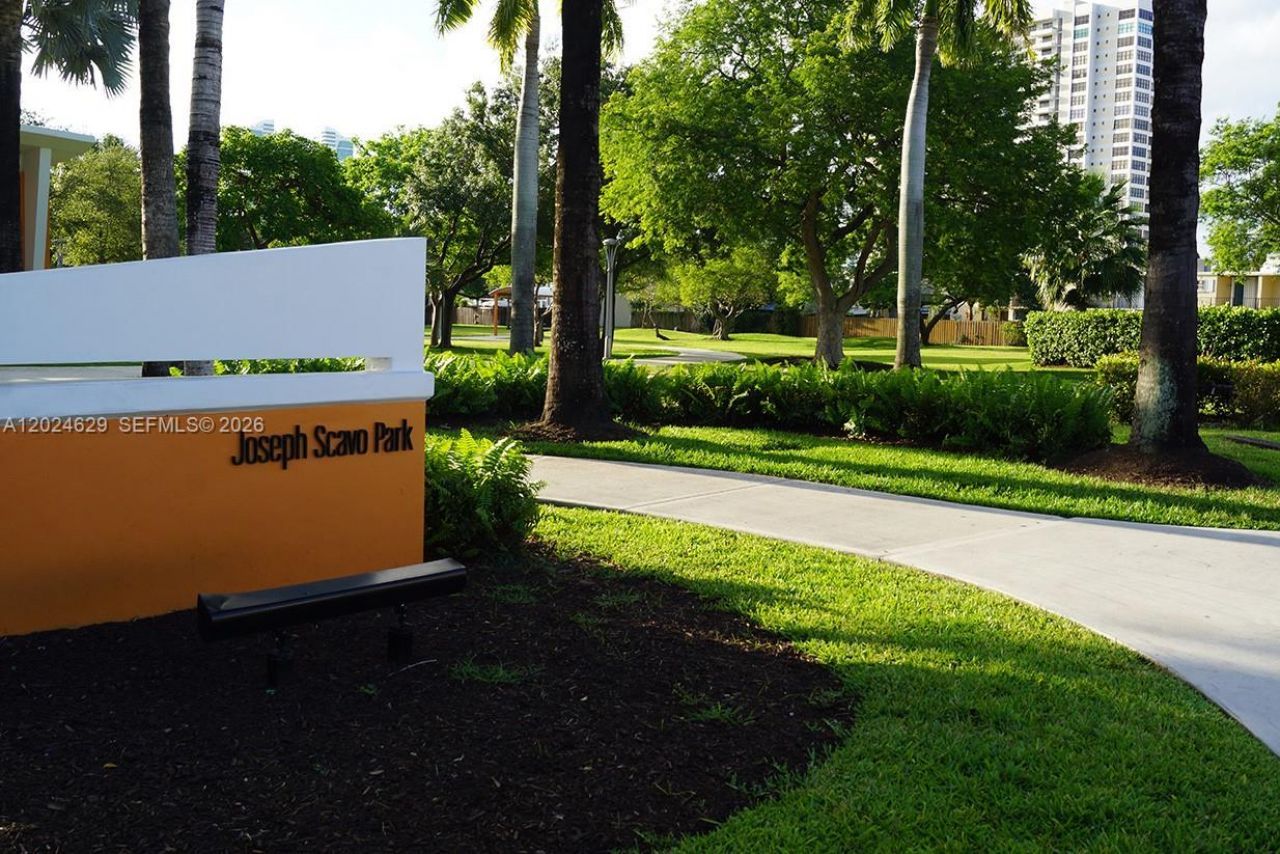 801 Three Islands Blvd , Unit 312, Hallandale Beach, FL 33009 Photo