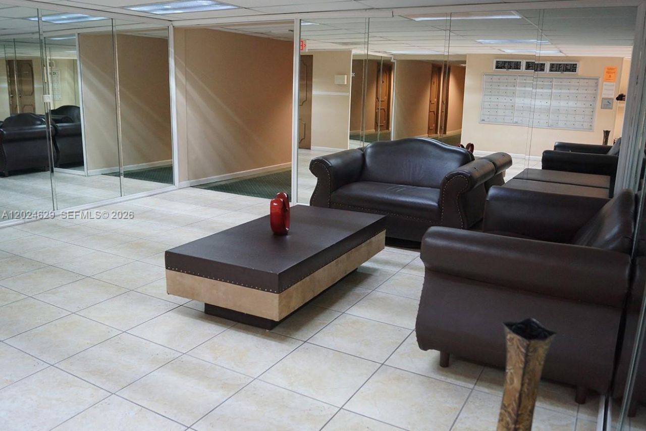801 Three Islands Blvd , Unit 312, Hallandale Beach, FL 33009 Photo
