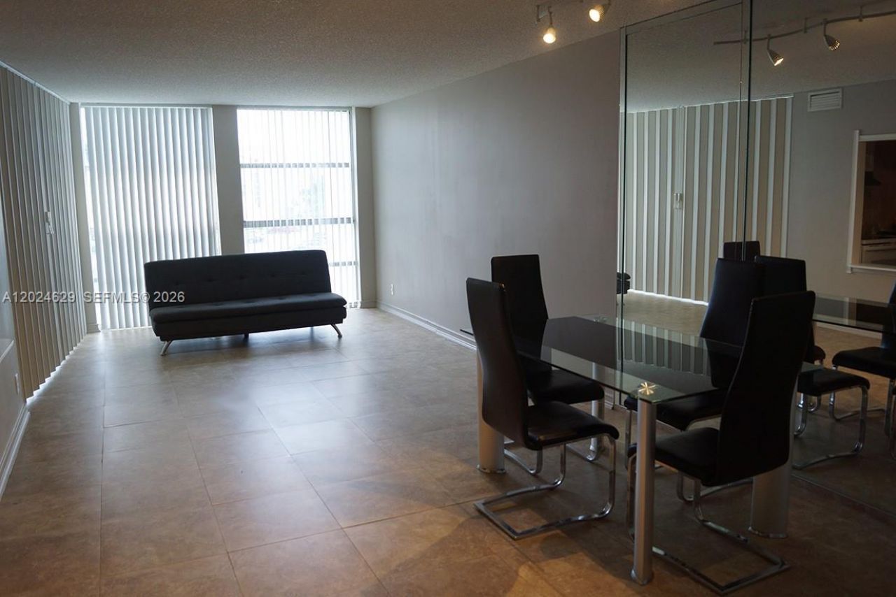 801 Three Islands Blvd , Unit 312, Hallandale Beach, FL 33009 Photo