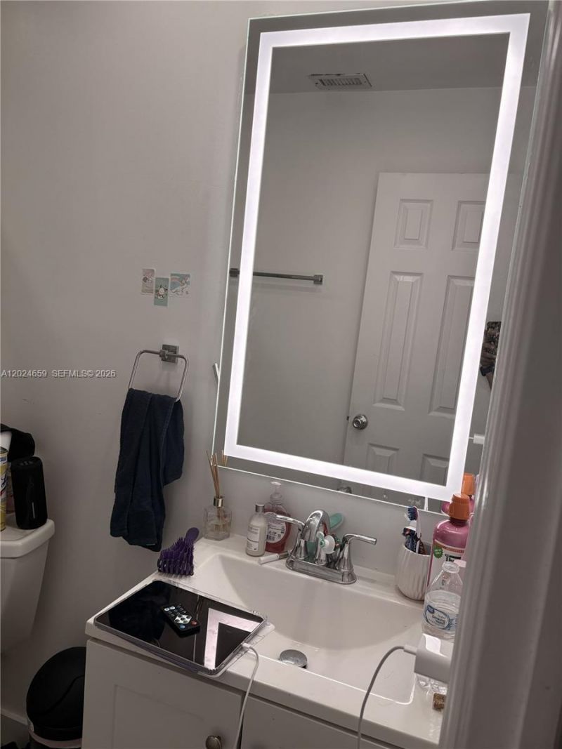 344 SW 1st St , Unit 9, Pompano Beach, FL 33060 Photo