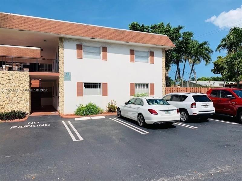344 SW 1st St , Unit 9, Pompano Beach, FL 33060 Photo