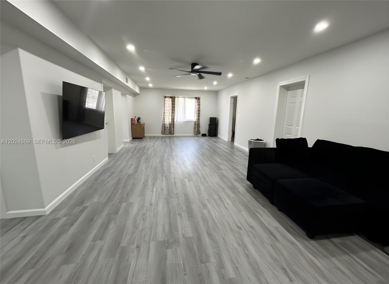 404 NW 18th Ave , Fort Lauderdale, FL 33311 Photo