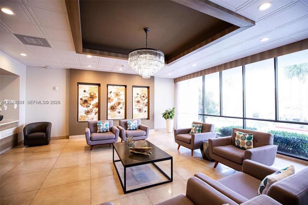 3701 N Country Club Dr, Unit 902, Aventura, FL 33180 Photo