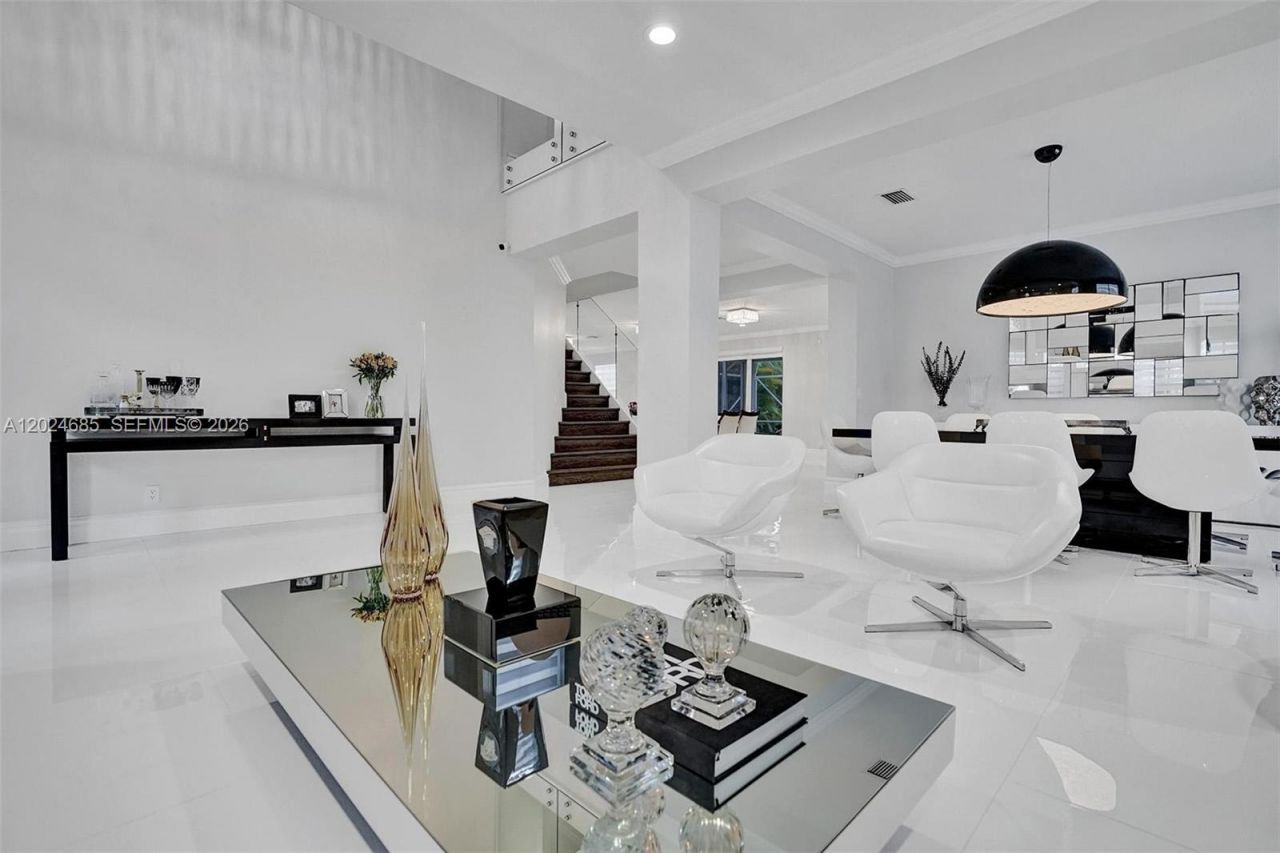2526 Hunters Run Way , Weston, FL 33327 Photo