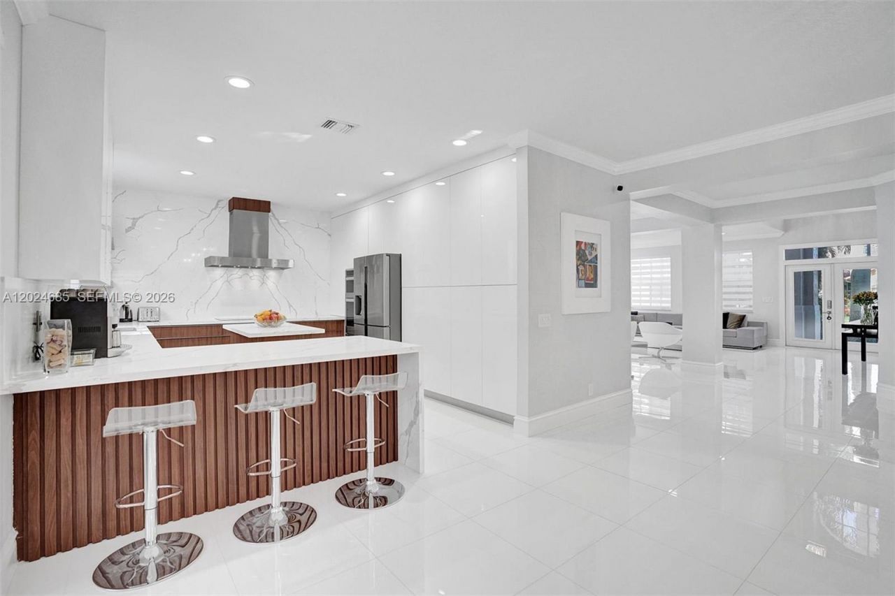 2526 Hunters Run Way , Weston, FL 33327 Photo
