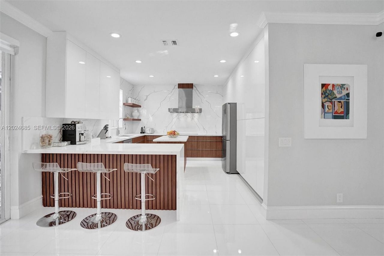 2526 Hunters Run Way , Weston, FL 33327 Photo