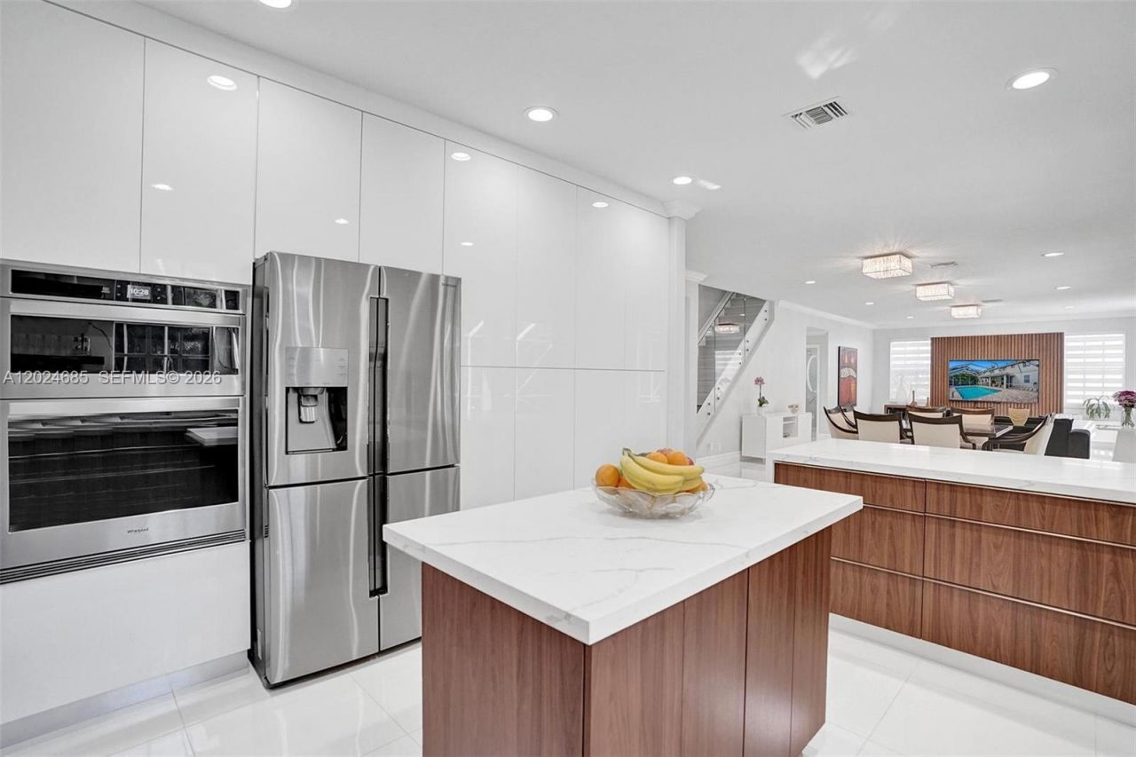2526 Hunters Run Way , Weston, FL 33327 Photo
