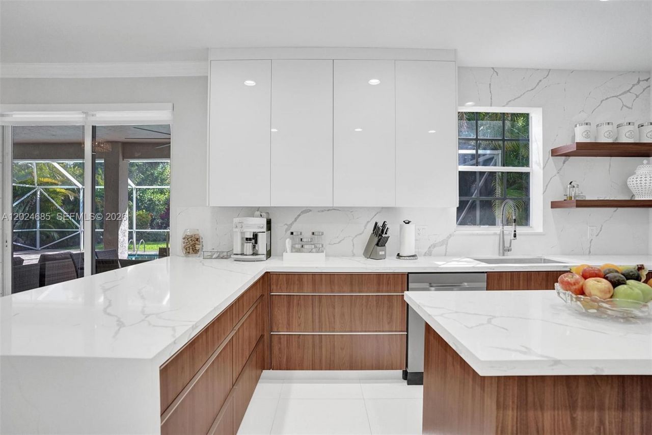 2526 Hunters Run Way , Weston, FL 33327 Photo
