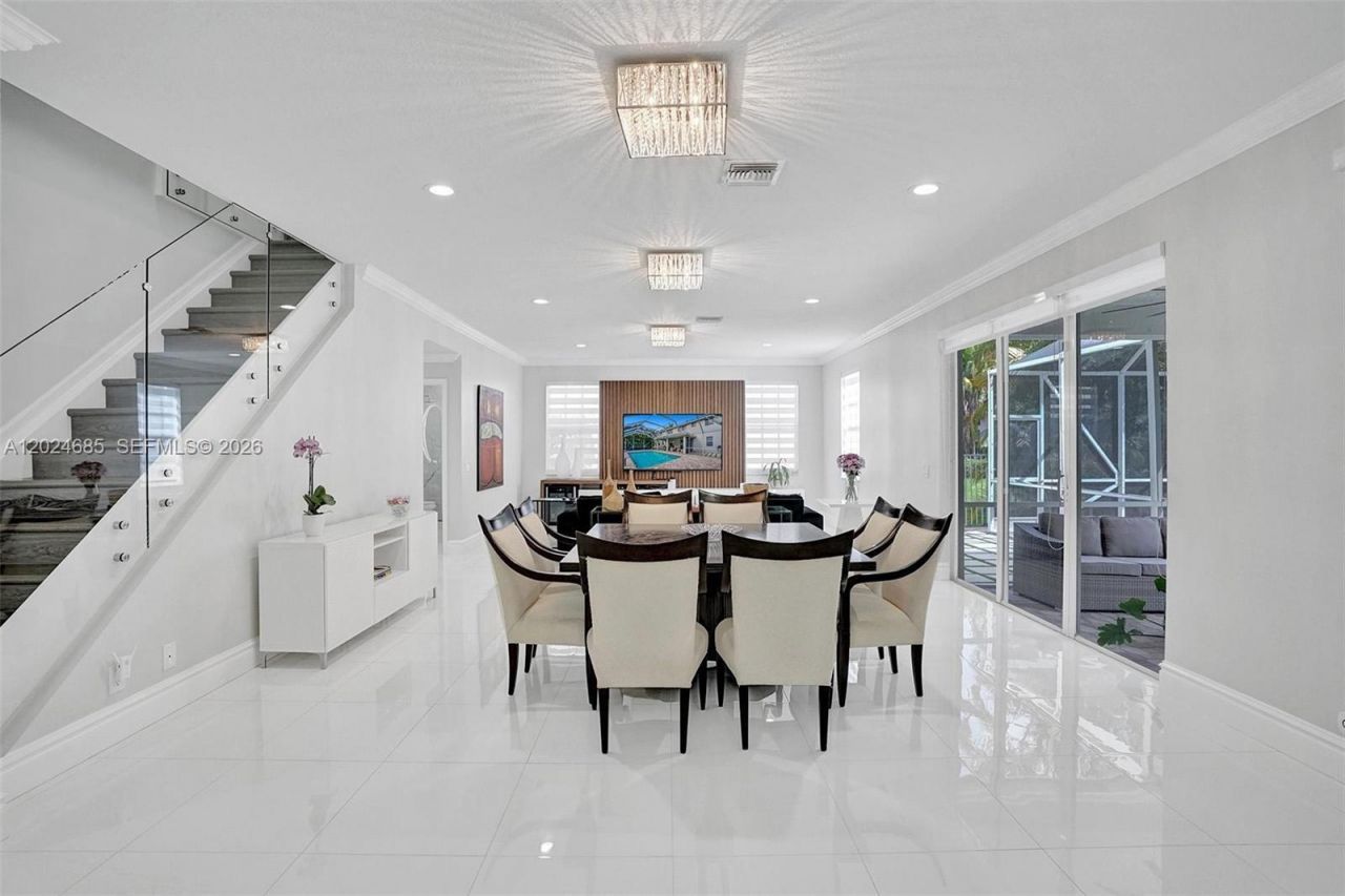 2526 Hunters Run Way , Weston, FL 33327 Photo