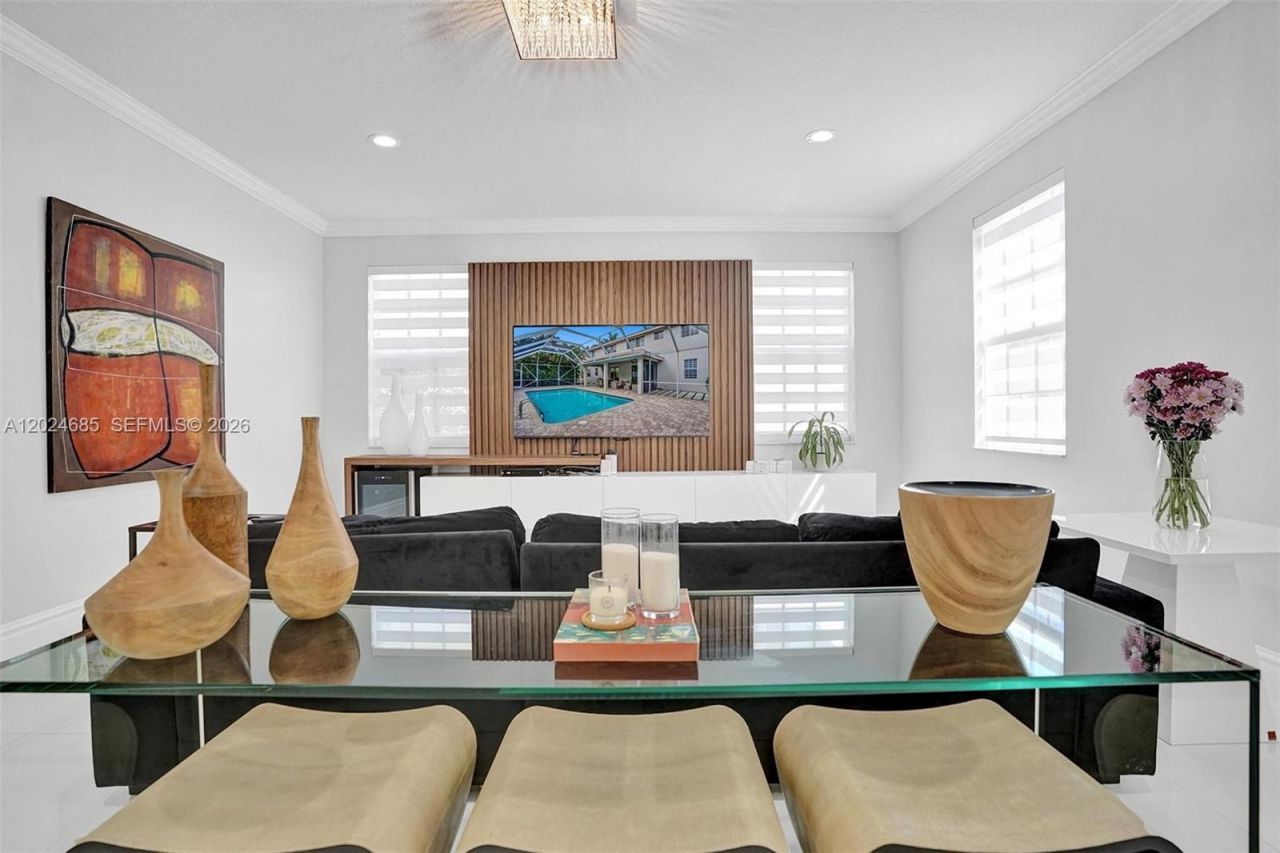 2526 Hunters Run Way , Weston, FL 33327 Photo