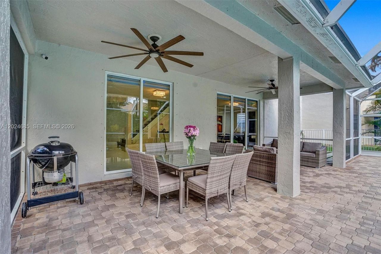 2526 Hunters Run Way , Weston, FL 33327 Photo