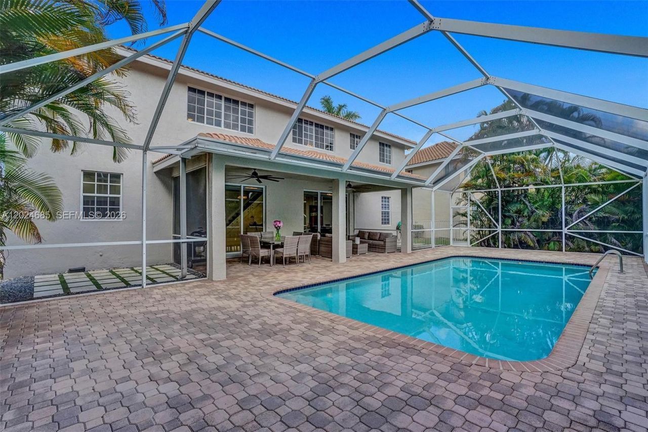 2526 Hunters Run Way , Weston, FL 33327 Photo