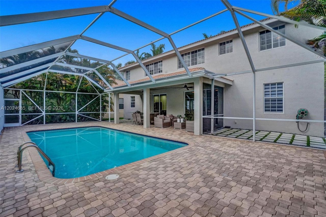 2526 Hunters Run Way , Weston, FL 33327 Photo