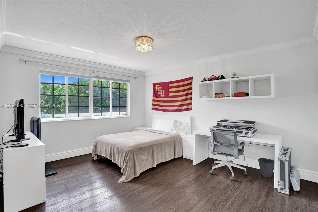 2526 Hunters Run Way , Weston, FL 33327 Photo