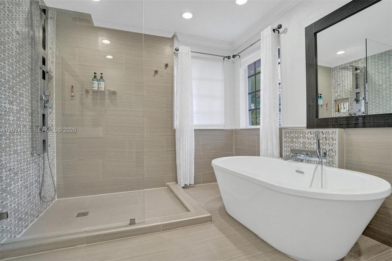 2526 Hunters Run Way , Weston, FL 33327 Photo