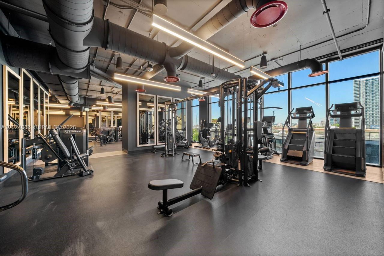 20 NE 11 St, Unit 4501, Miami, FL 33132 Photo