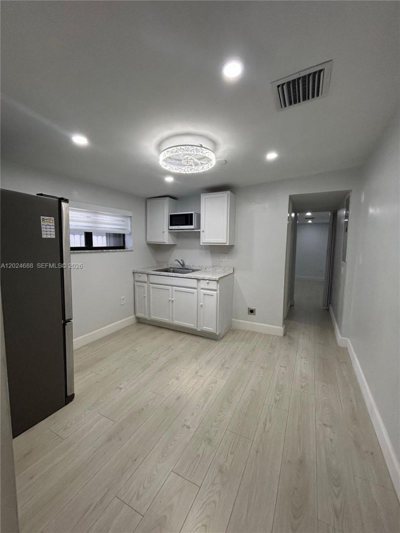 2335 NW 171st Ter , Unit 1, Miami Gardens, FL 33056 Photo