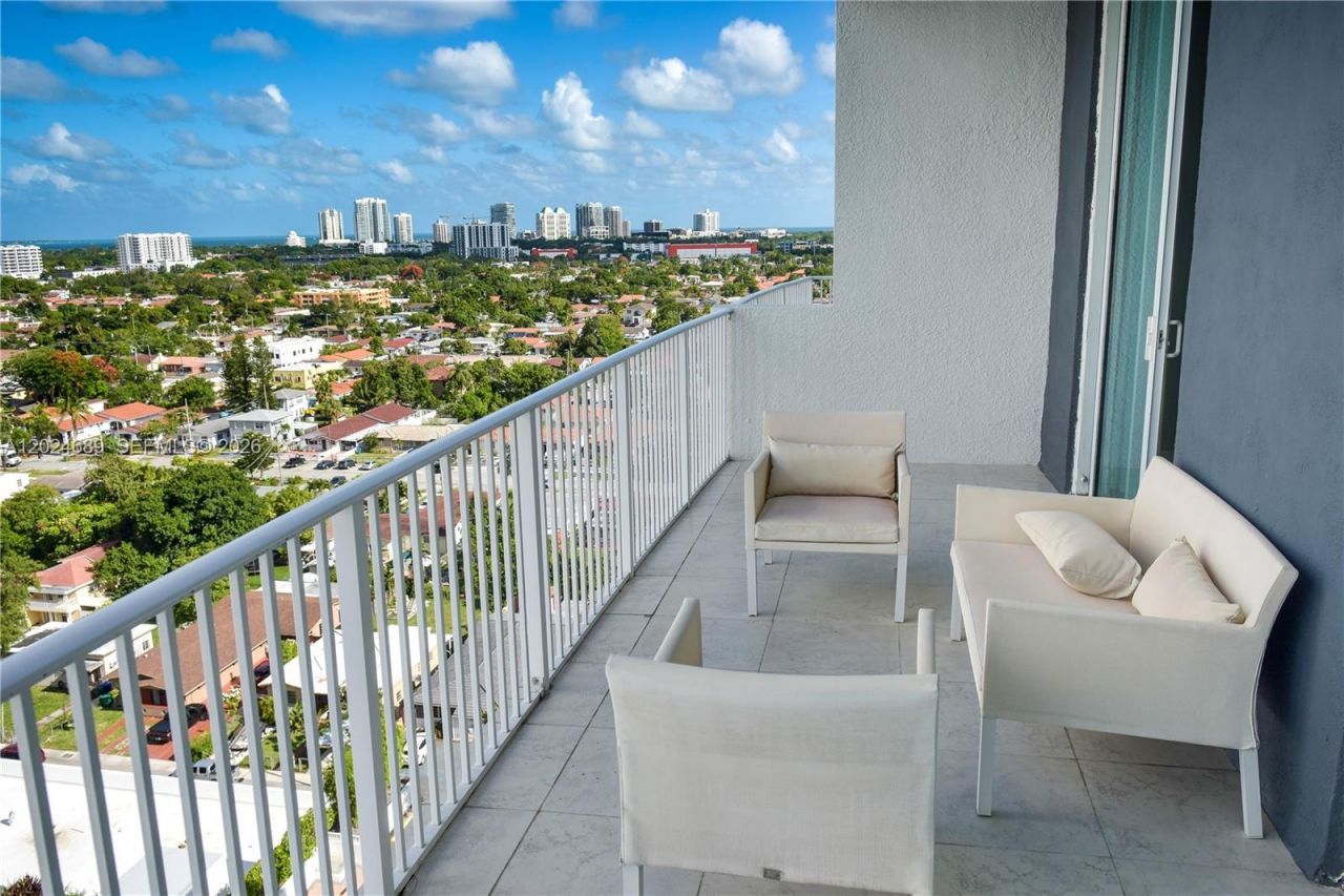 3180 SW 22nd Ter , Unit PH203, Miami, FL 33145 Photo