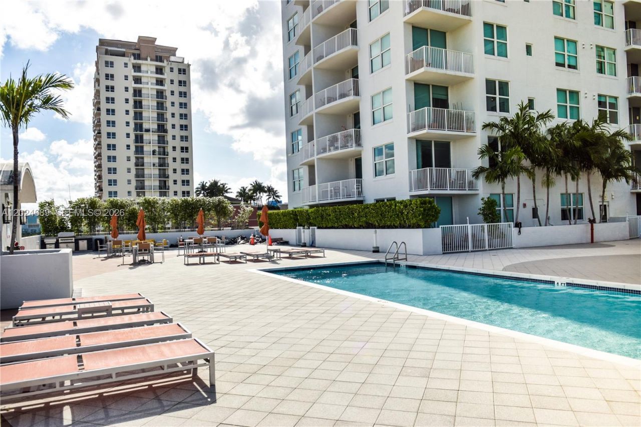 3180 SW 22nd Ter , Unit PH203, Miami, FL 33145 Photo
