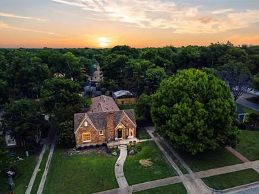 6141 Fairway Avenue, Dallas, TX 75227