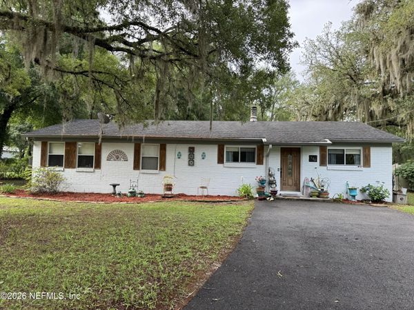580 ARTHUR MOORE Drive, Green Cove Springs, FL 32043