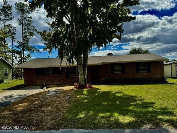 107 CYPRESS Drive, East Palatka, FL 32131