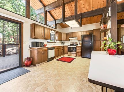 725 Chapel Lane, Tahoe City, CA 96145 Photo