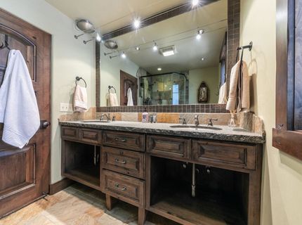 389 Skidder Trail, Truckee, CA 96161 Photo