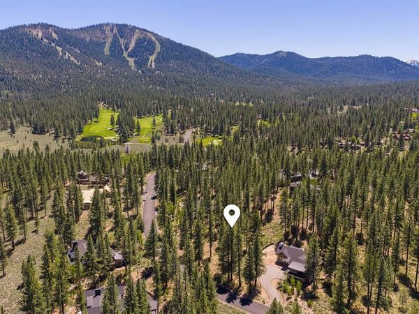 7540 Lahontan Drive, Truckee, CA 96161