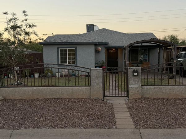 104 W PUEBLO Avenue, Phoenix, AZ 85041