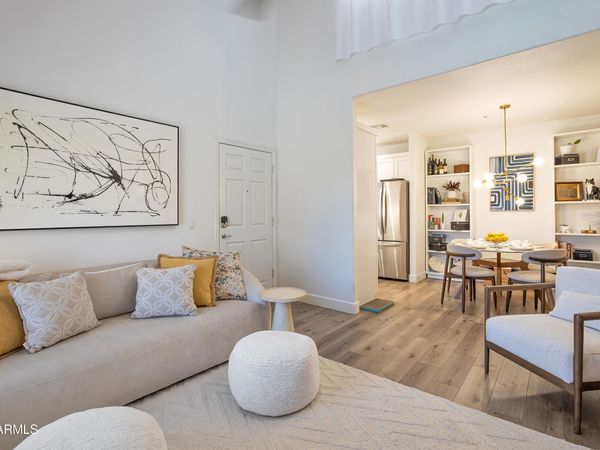 7008 E GOLD DUST Avenue, Unit 241, Paradise Valley, AZ 85253