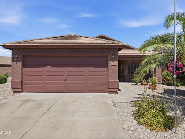 30743 N Coral Bean Drive, San Tan Valley, AZ 85143
