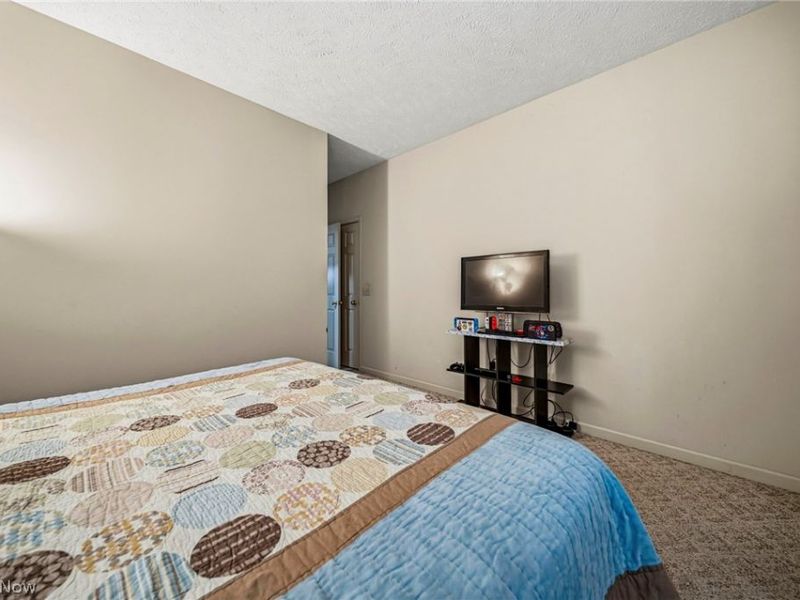 7050 Adkins Road , Mentor, OH 44060 Photo 13