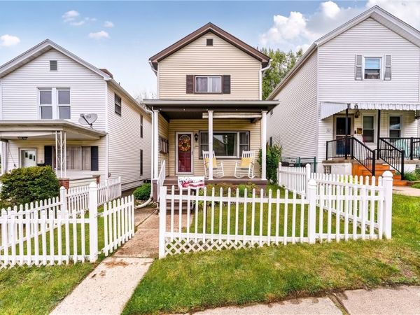 417 VINE STREET, Greensburg, PA 15601